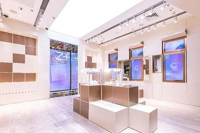 中國珠寶玉石首飾行業(yè)協(xié)會在珠寶首飾零售領(lǐng)域的角色與影響